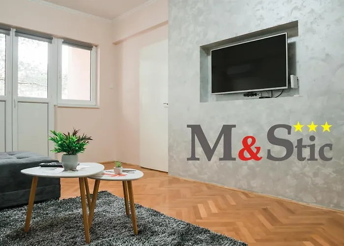 M&stic Apartment